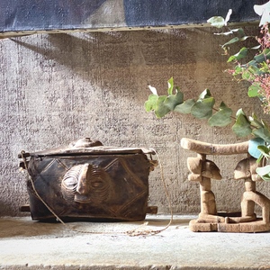 Wooden carved container-Artisan Traders-african,antique,fairtrade,handcarved,handcrafted,handmade,natural,wood