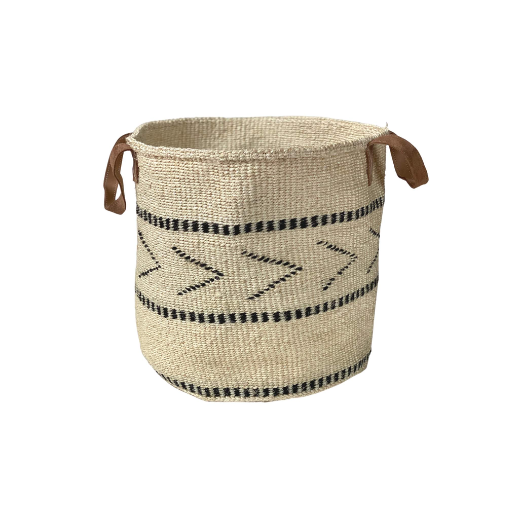 Kiondoo basket Arrow Natural-Artisan Traders-african,african basket,basket,fairtrade,handcrafted,handmade,kenya,kiondo,kiondoo,natural,sisal