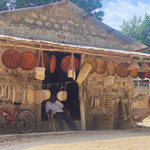 Afbeelding in Gallery-weergave laden, Samaki basket fine weave-Artisan Traders-african basket,fairtrade,handcrafted,handmade,kenya,natural,shopping basket
